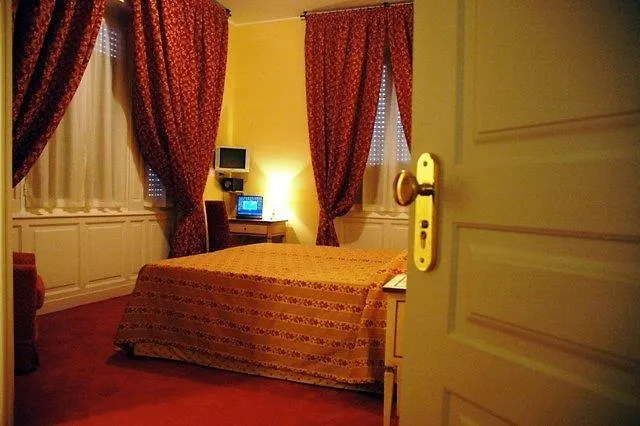 Hotel Il Giardino Di Albaro Genova 3*,